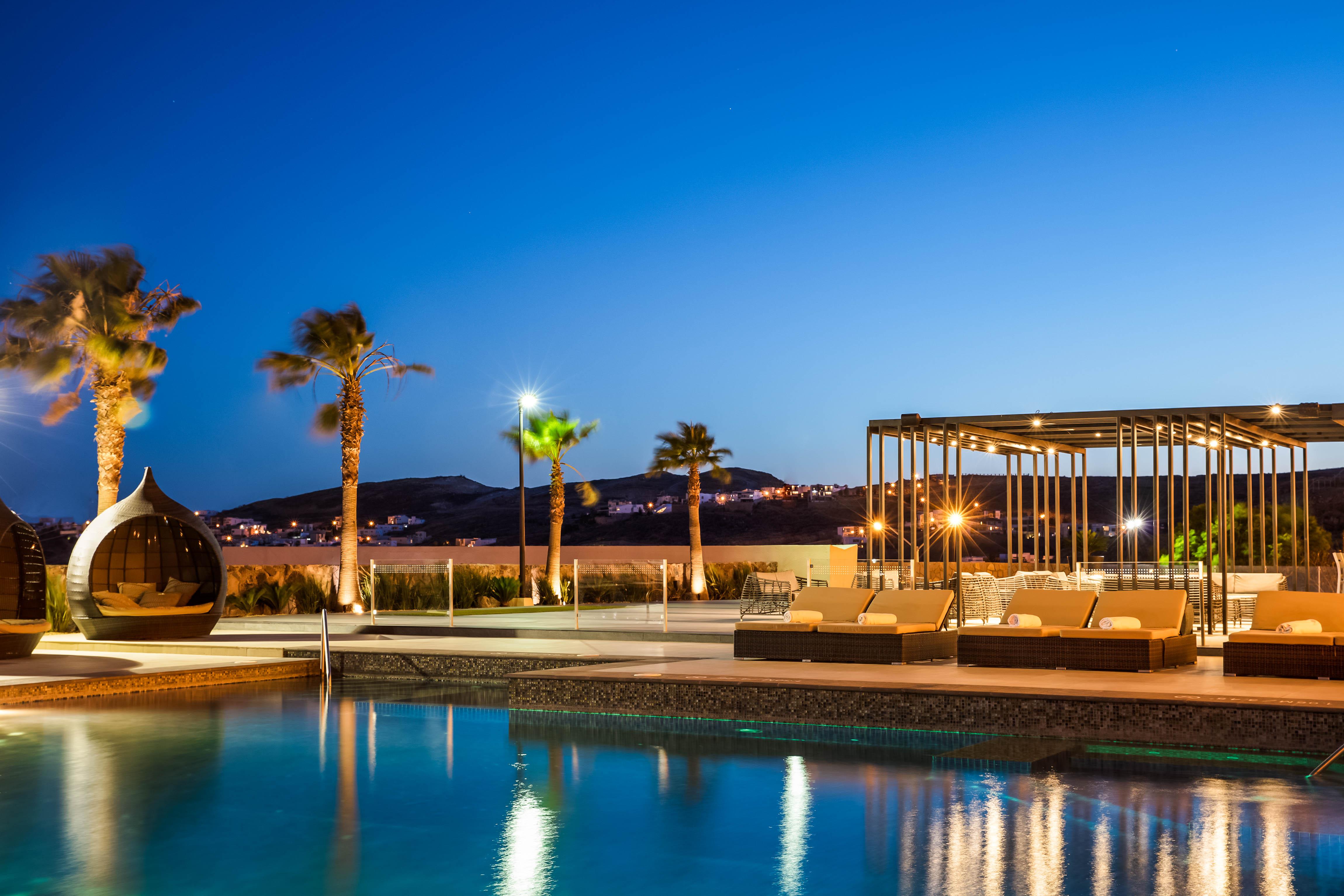 Sheraton Chihuahua Soberano Exterior photo