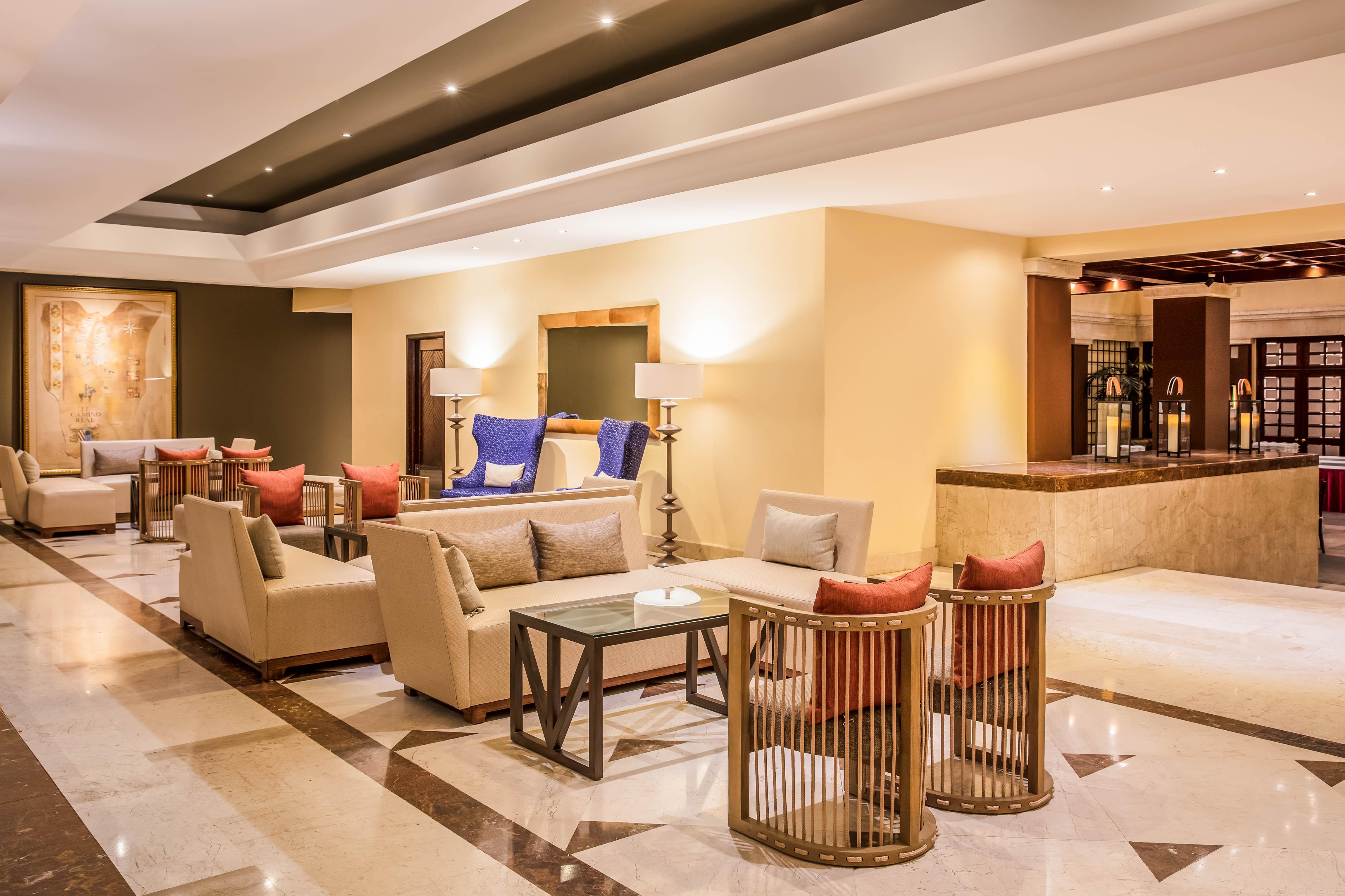 Sheraton Chihuahua Soberano Exterior photo